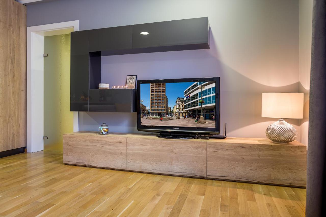 Elena Apartment Rijeka Exteriör bild